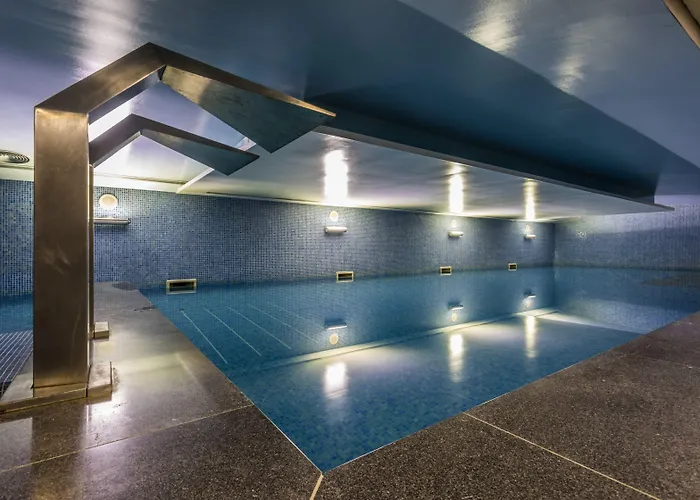 Riviera 4* Carcavelos (Lisbon)