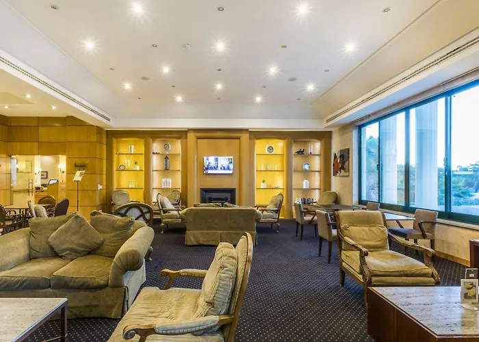 Riviera Carcavelos (Lisbon)