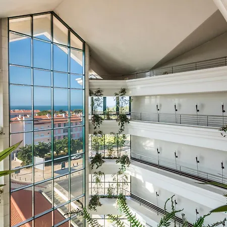 Riviera Otel Carcavelos (Lisbon)
