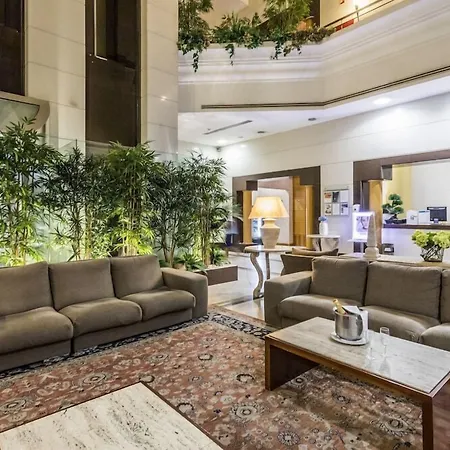 Riviera Hotel